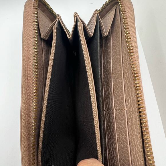 GUC Gucci Tan Leather Wallet - Picture 7 of 9